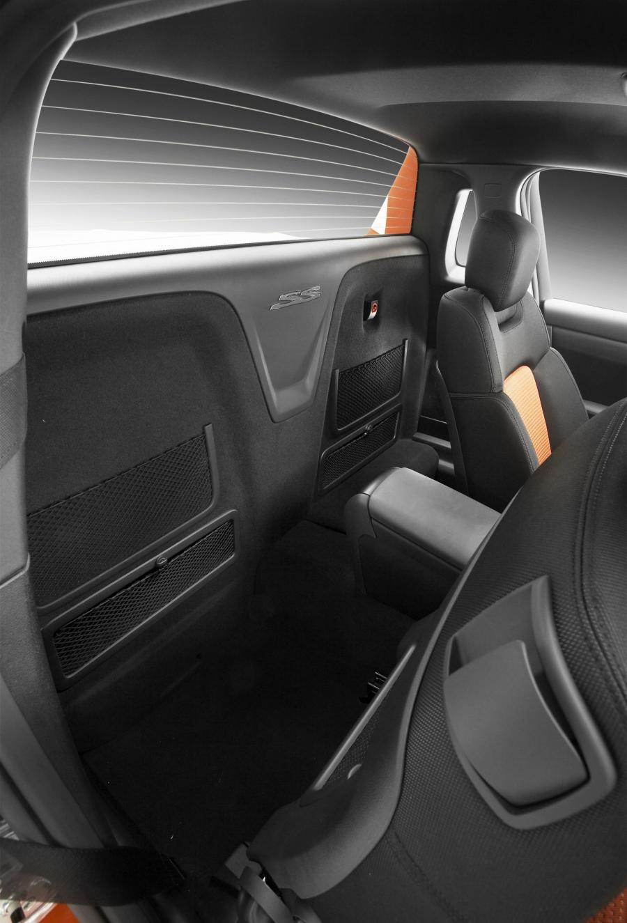  Holden Commodore VE SS Ute 2007 года  (фото 14 из 54)